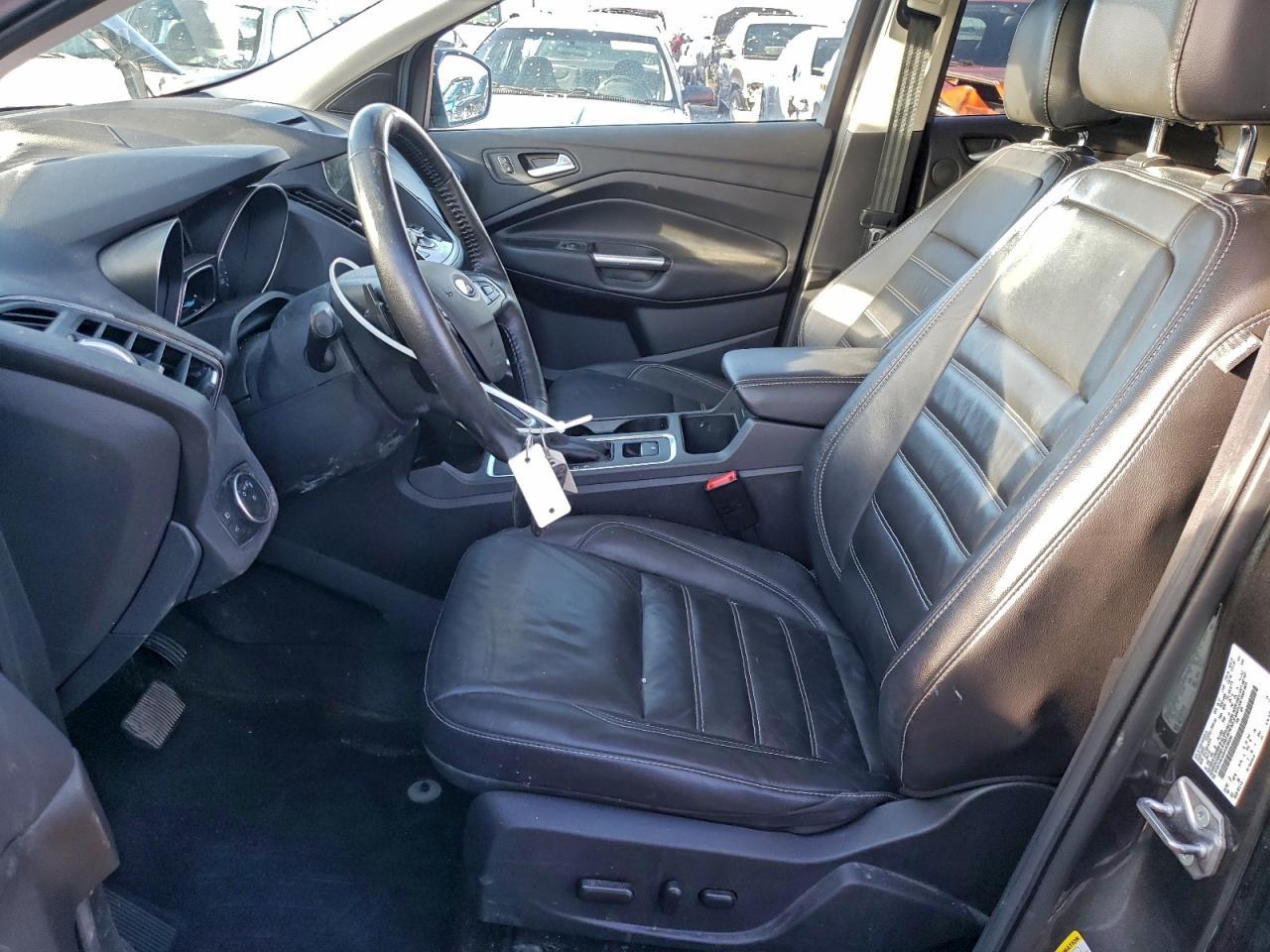 2017 Ford Escape Titanium - zdjęcie 7