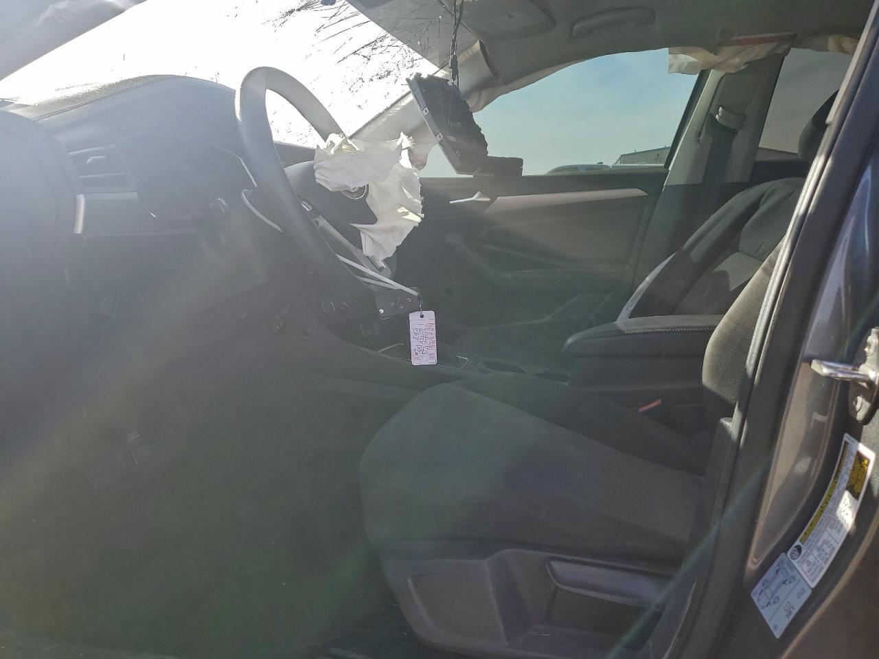 2019 Volkswagen Jetta S - zdjęcie 7