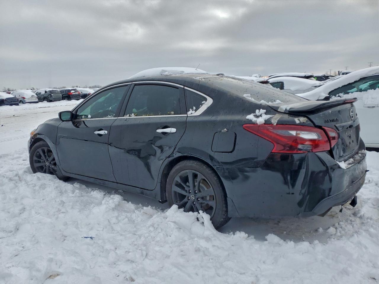 2018 Nissan Altima 2.5 - zdjęcie 2