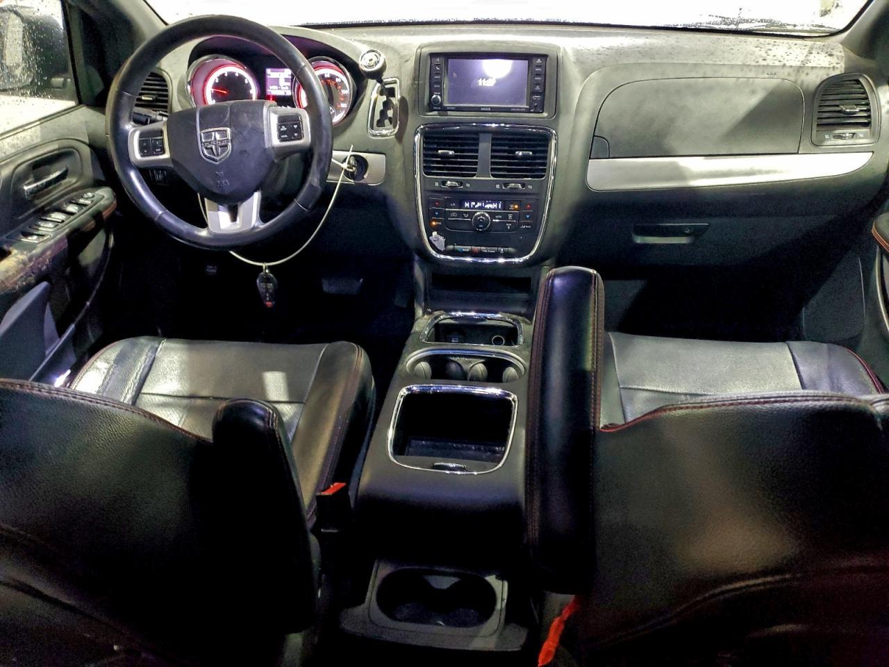 2014 Dodge Grand Caravan R/T - zdjęcie 8