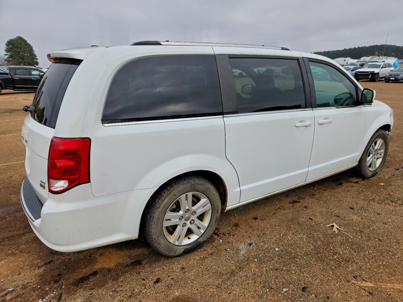 2019 Dodge Grand Caravan Sxt - zdjęcie 3