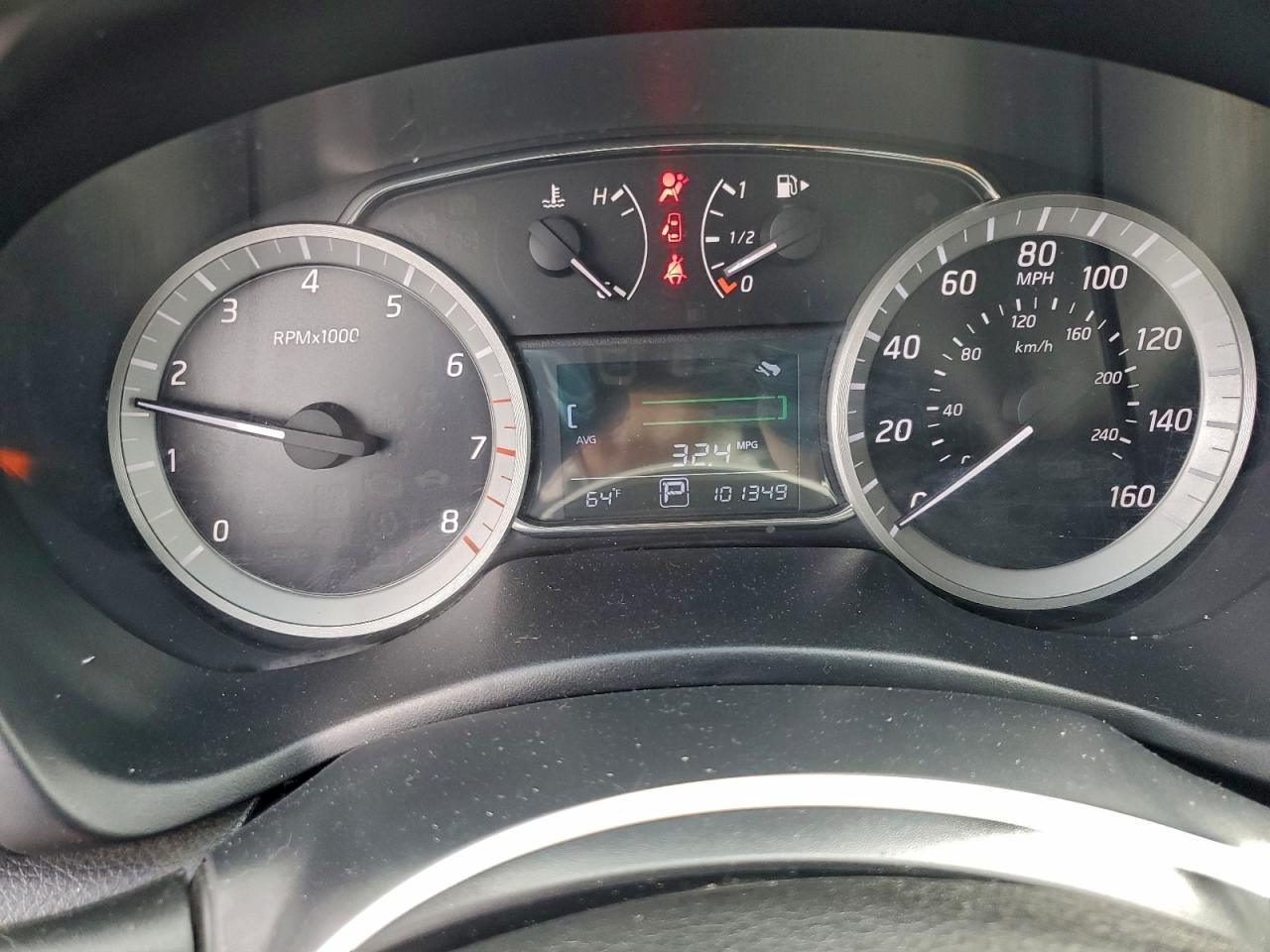 2014 Nissan Sentra S - zdjęcie 9
