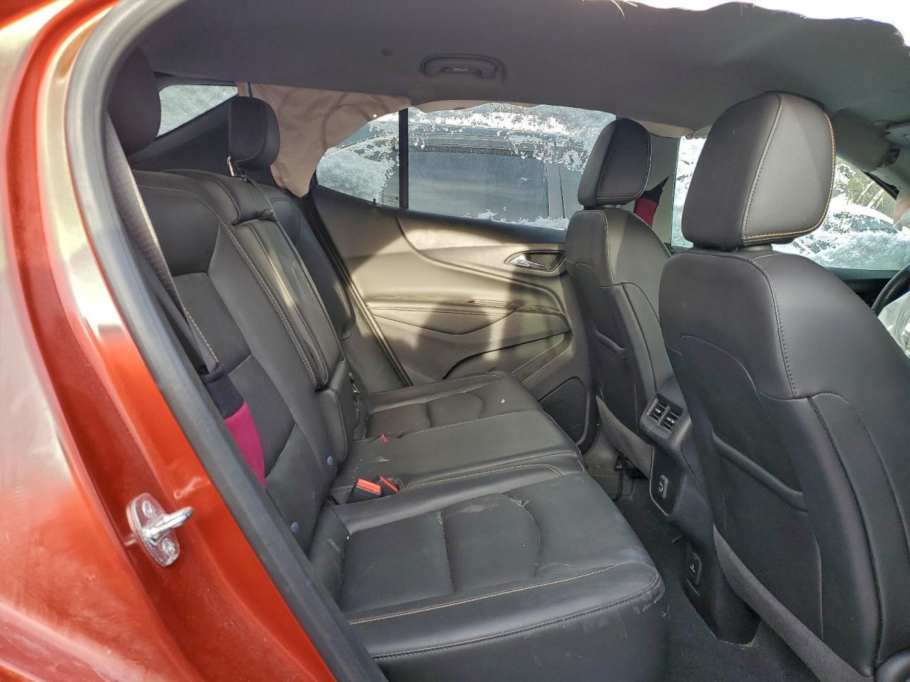 2020 Chevrolet Equinox Premier - zdjęcie 11