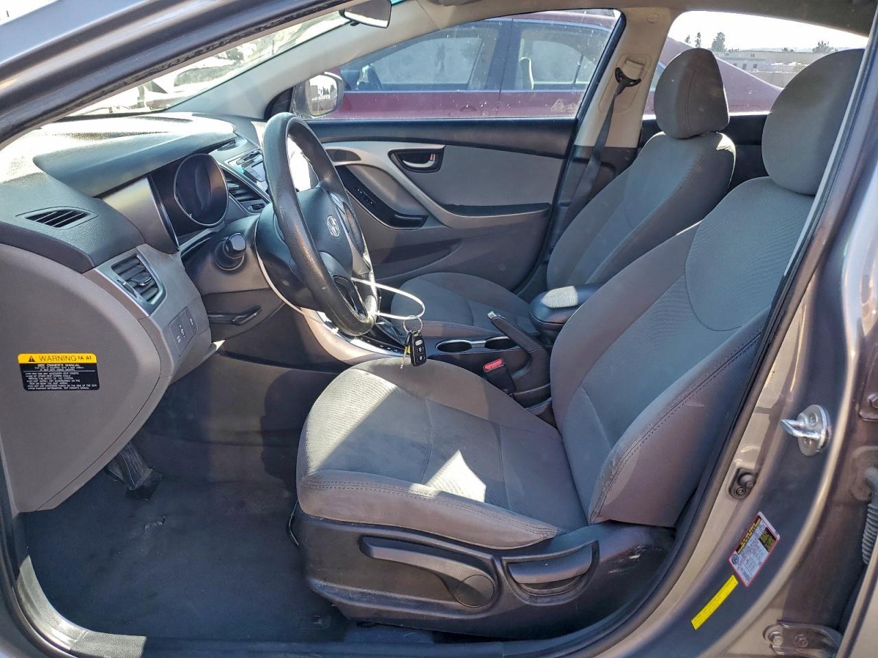 2014 Hyundai Elantra Se - zdjęcie 7