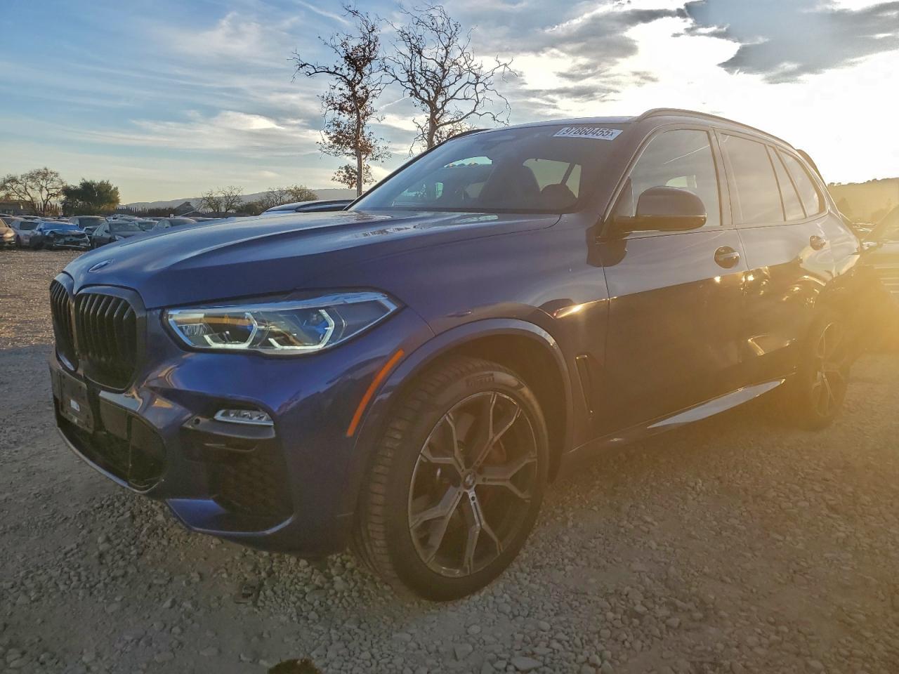 2021 BMW X5 M50I - zdjęcie główne