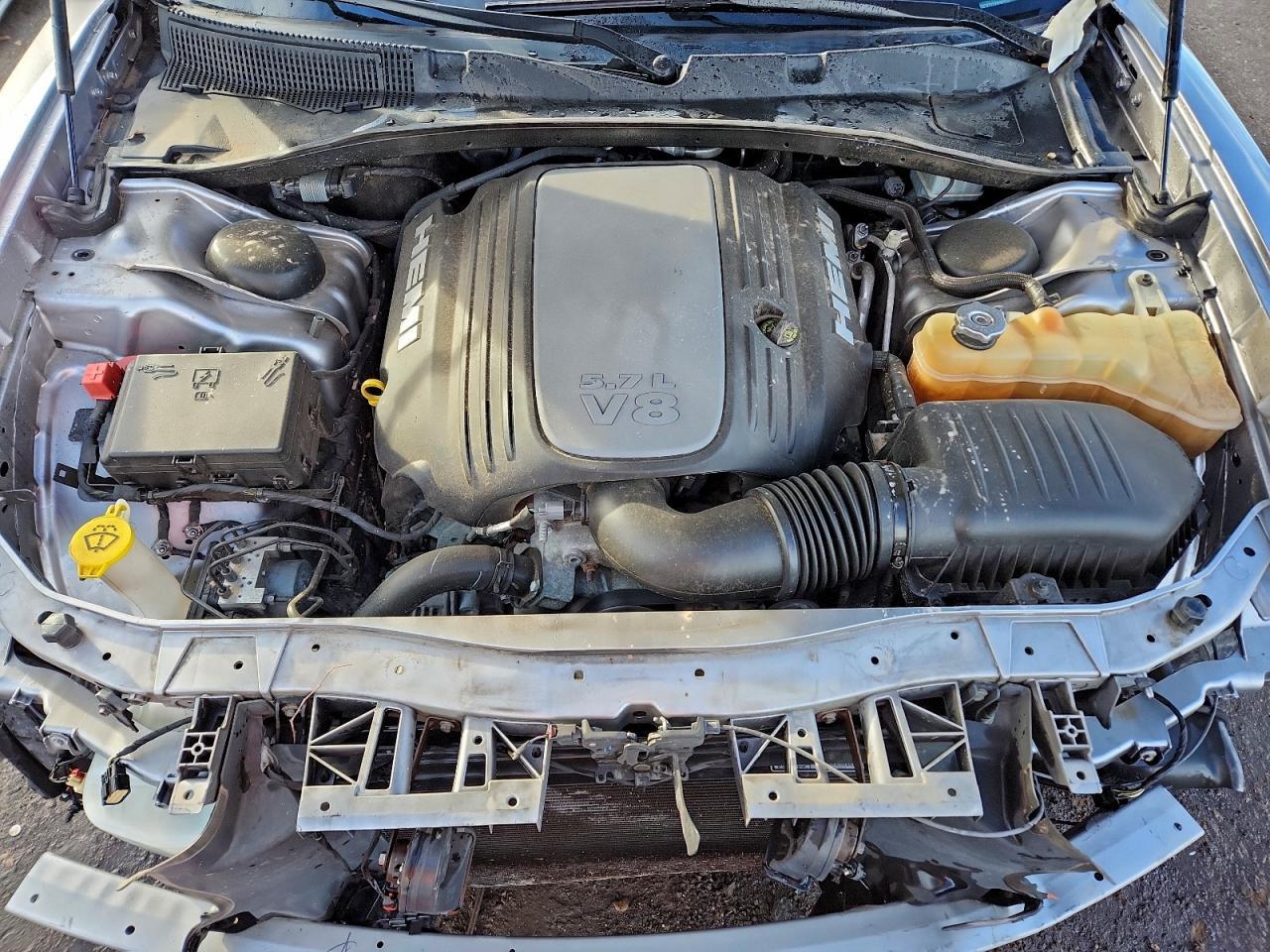 2018 Dodge Charger R/T - zdjęcie 11