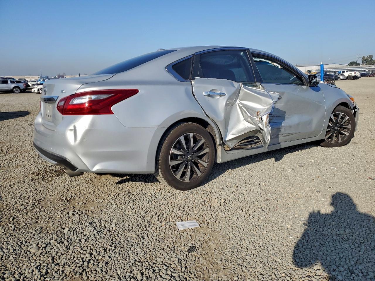 2018 Nissan Altima 2.5 - zdjęcie 3