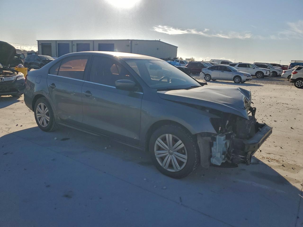 2017 Volkswagen Jetta S - zdjęcie 4