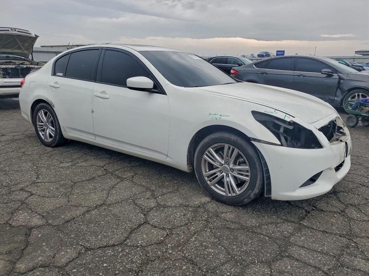 2013 Infiniti G37 Base - zdjęcie 4