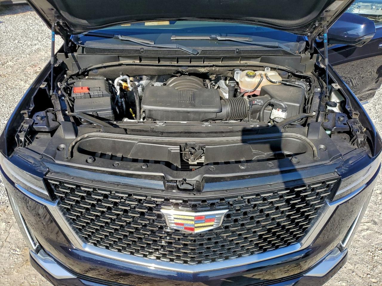 2022 Cadillac Escalade Premium Luxury - zdjęcie 12