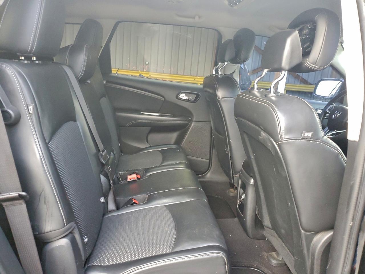 2016 Dodge Journey Crossroad - zdjęcie 10