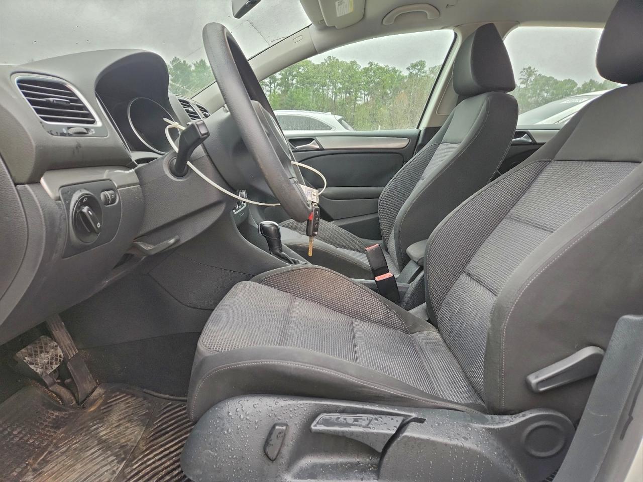 2013 Volkswagen Golf - zdjęcie 7