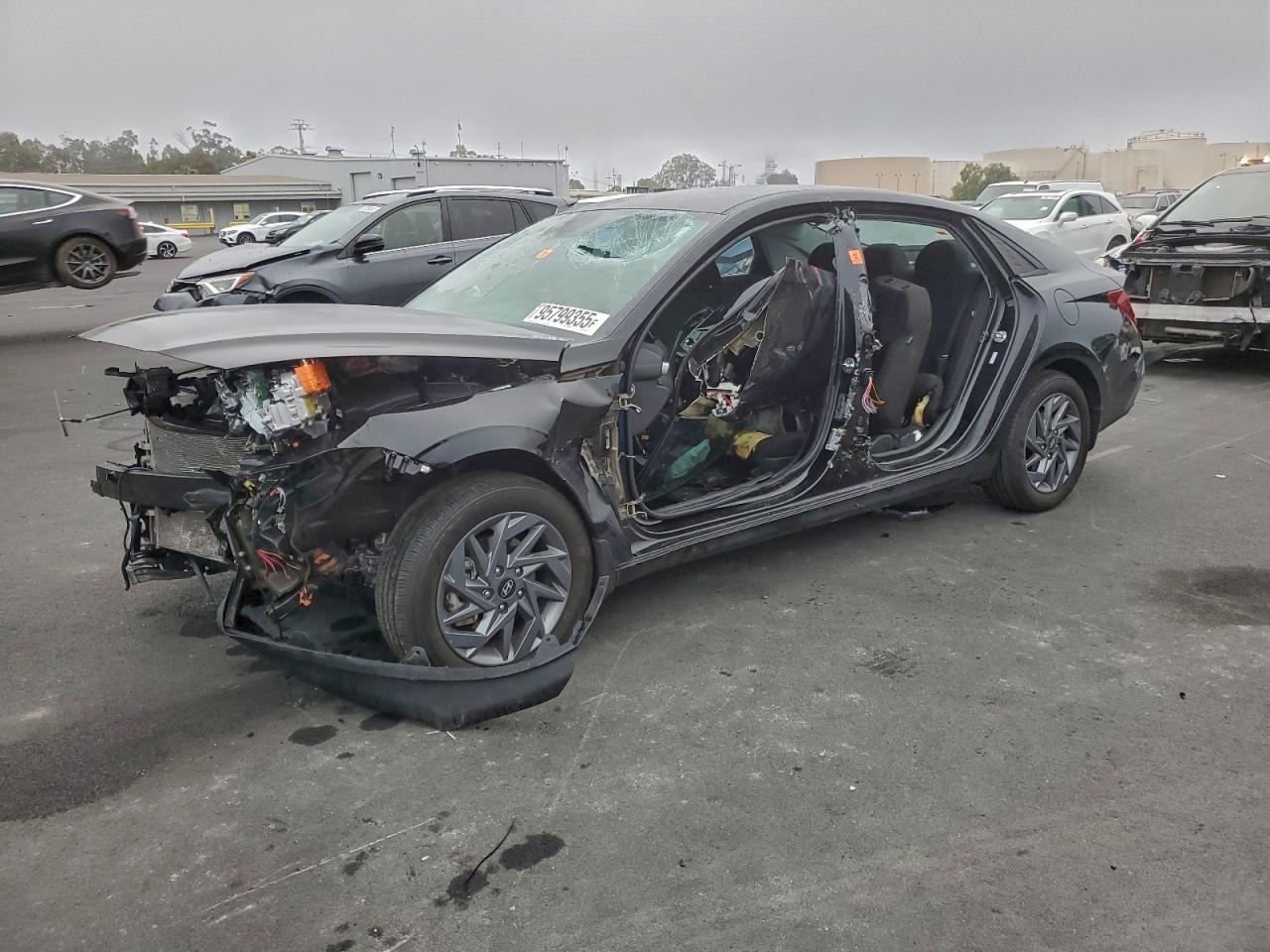 2024 Hyundai Elantra Blue - zdjęcie główne