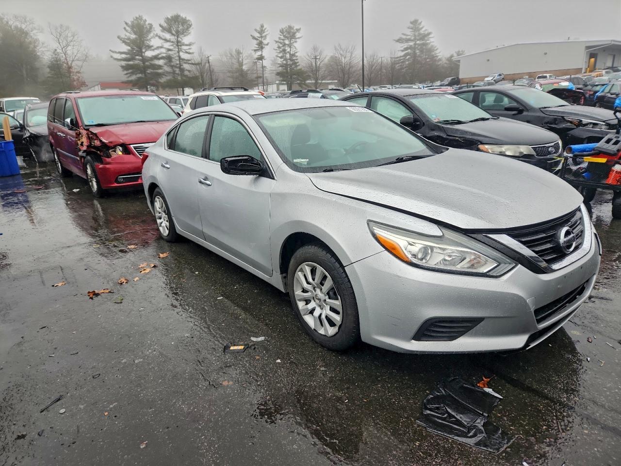 2017 Nissan Altima 2.5 - zdjęcie 4