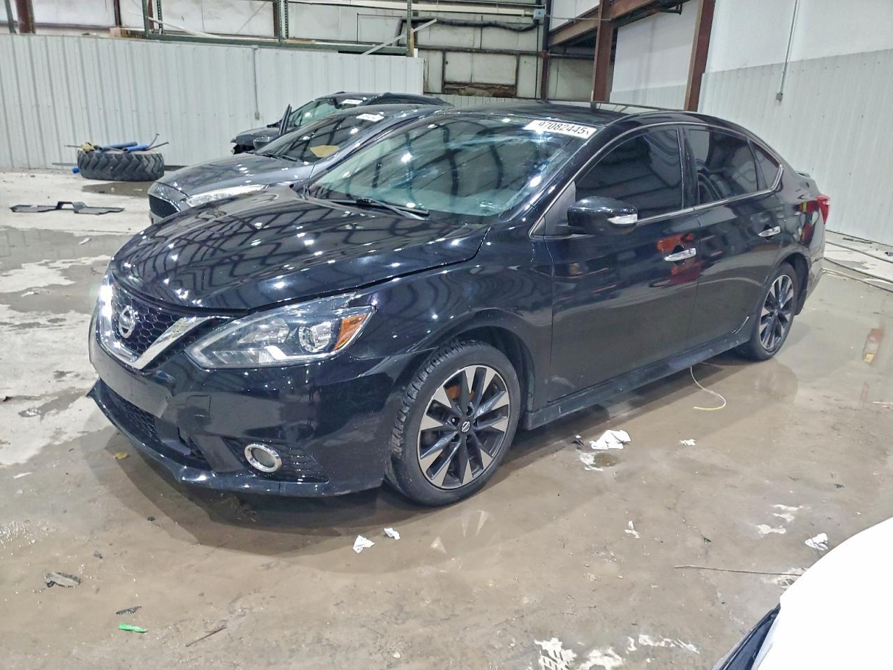 2019 Nissan Sentra S - zdjęcie główne