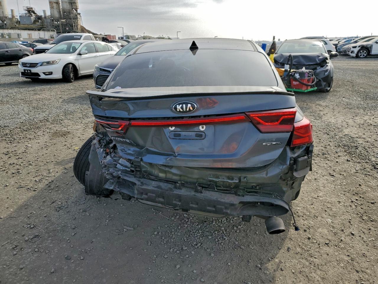 2021 Kia Forte Gt Line - zdjęcie 6