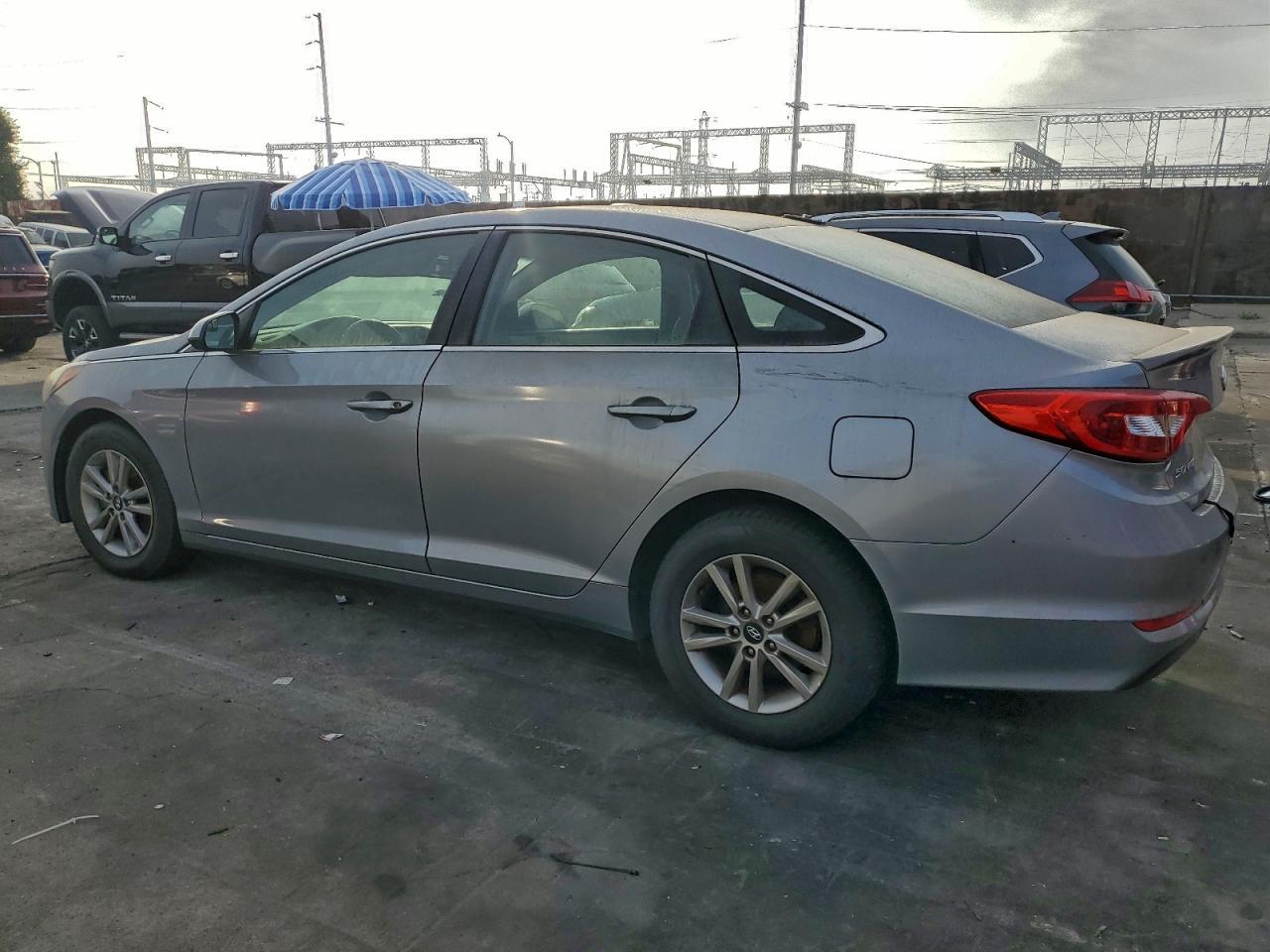 2017 Hyundai Sonata Se - zdjęcie 2