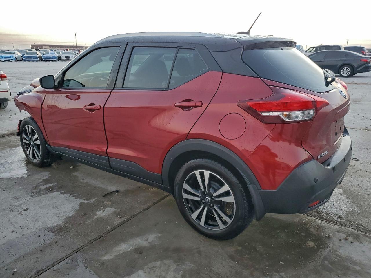 2020 Nissan Kicks Sv - zdjęcie 2