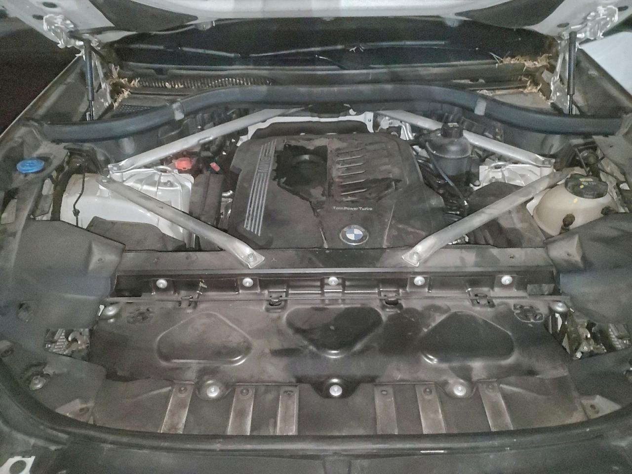 2019 BMW X5 xDrive40I - zdjęcie 12