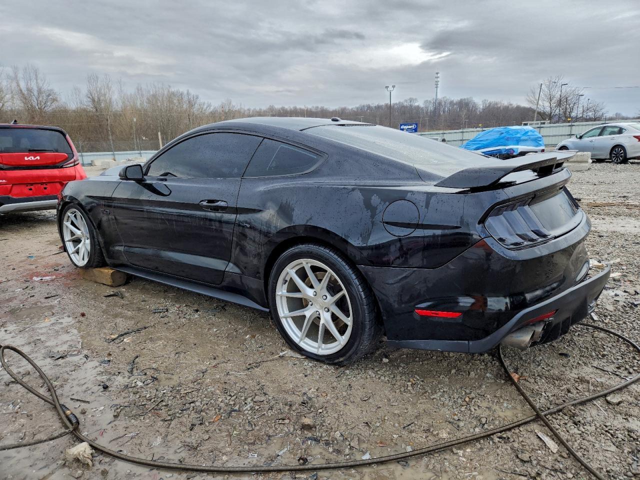 2015 Ford Mustang Gt - zdjęcie 2