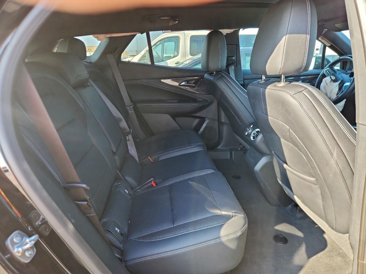 2025 Chevrolet Blazer Lt - zdjęcie 11