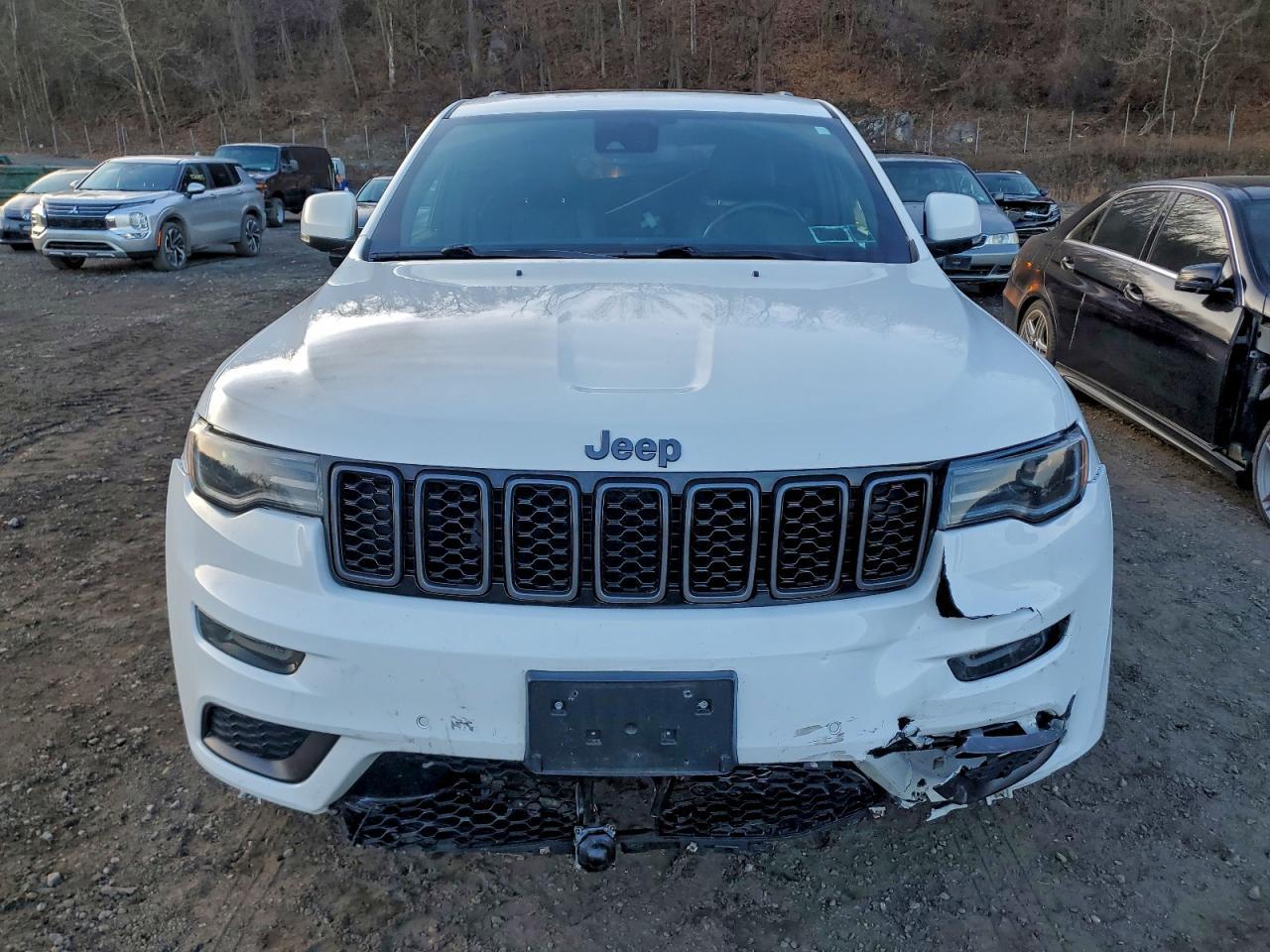 2021 Jeep Grand Cherokee - zdjęcie 5