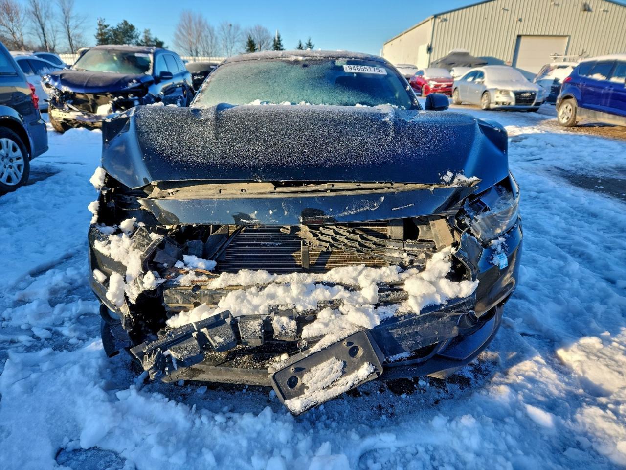 2016 Ford Mustang - zdjęcie 5