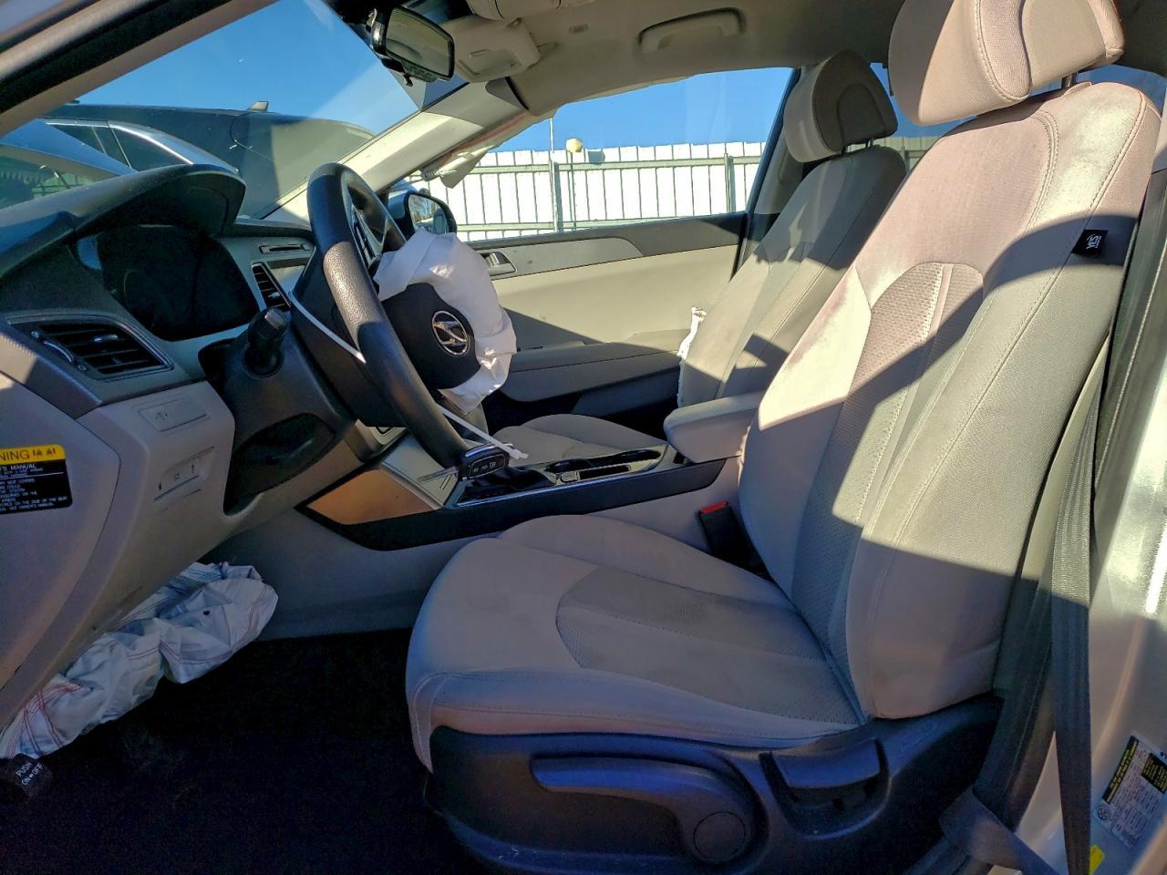 2016 Hyundai Sonata - zdjęcie 7