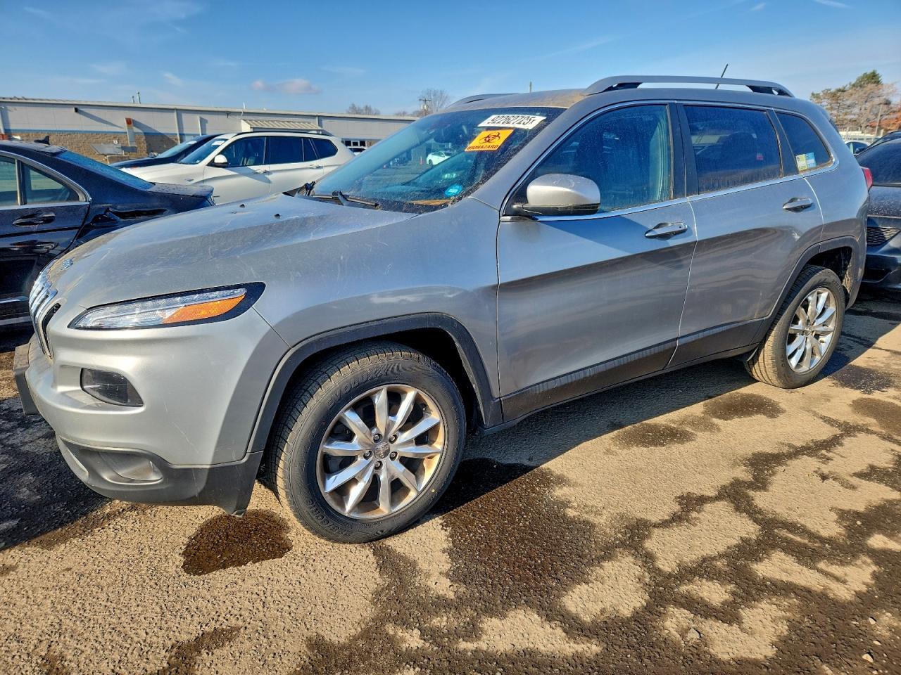 2015 Jeep Cherokee Limited - zdjęcie główne