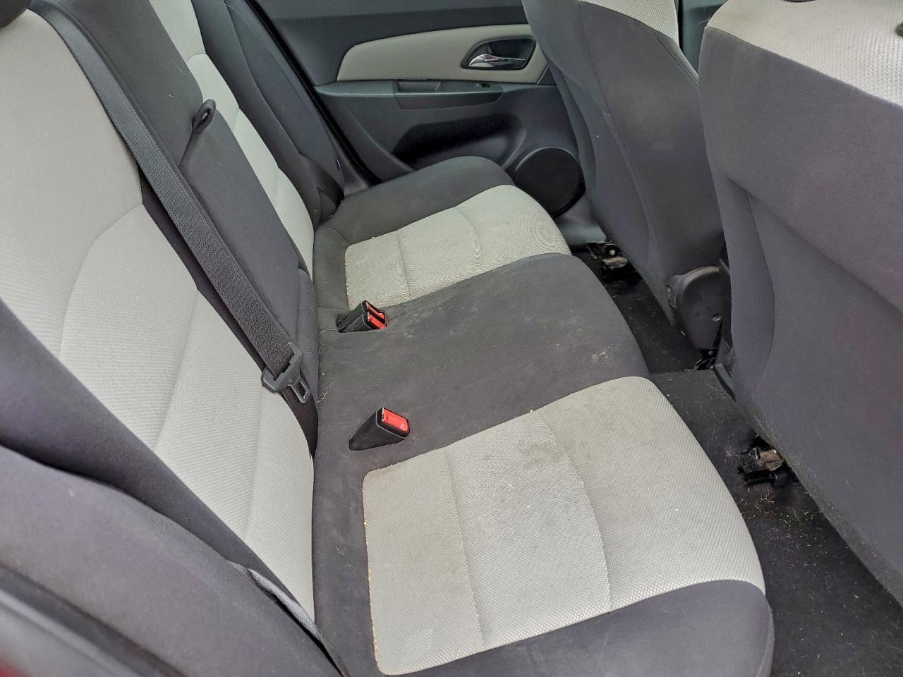 2014 Chevrolet Cruze Ls - zdjęcie 10