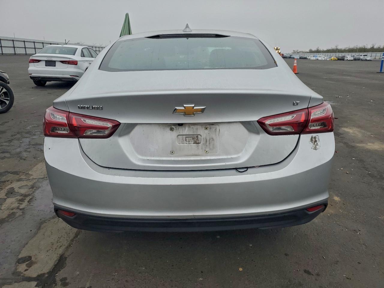 2021 Chevrolet Malibu Lt - zdjęcie 6
