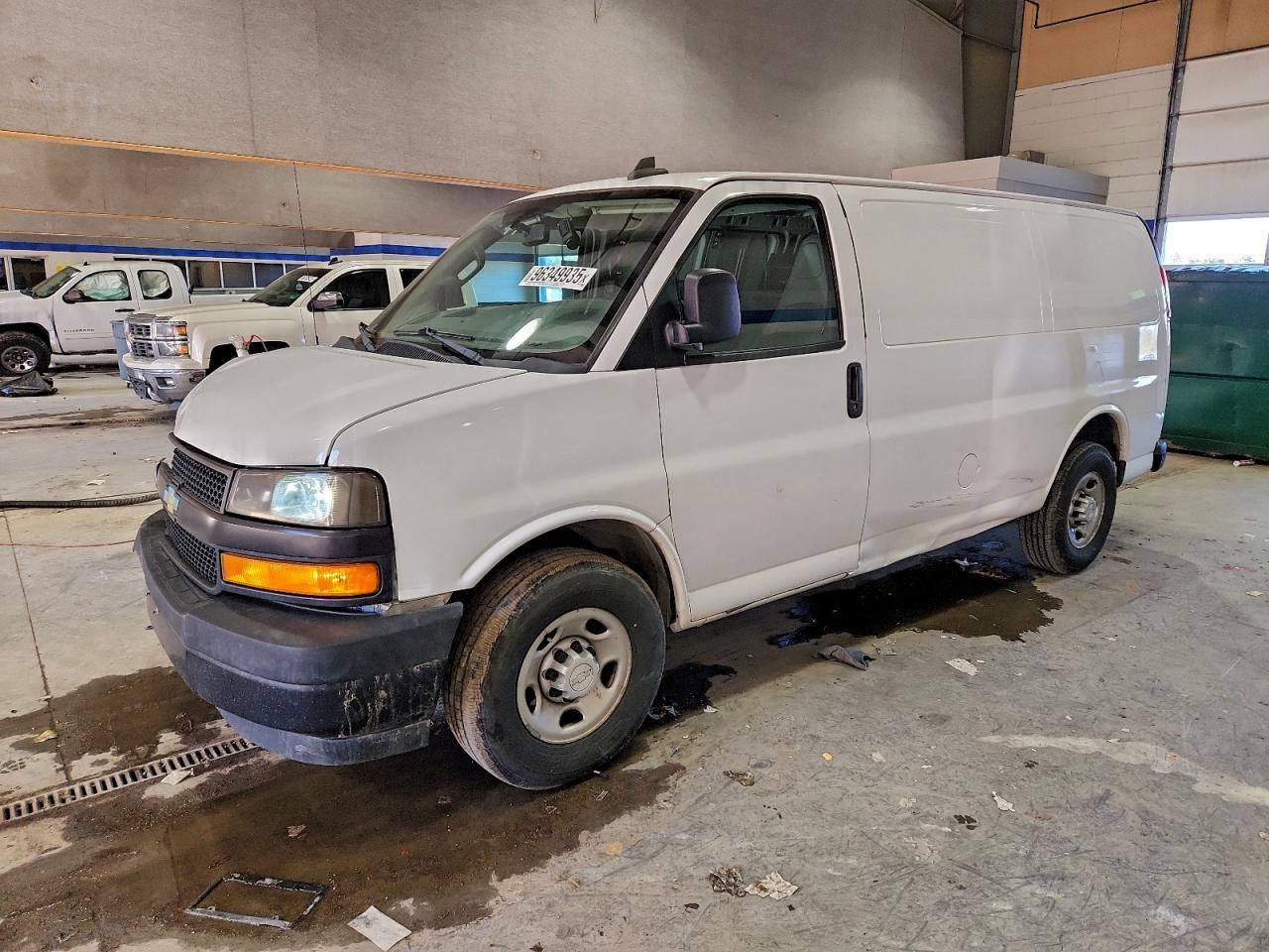 2018 Chevrolet Express G2500 - zdjęcie główne