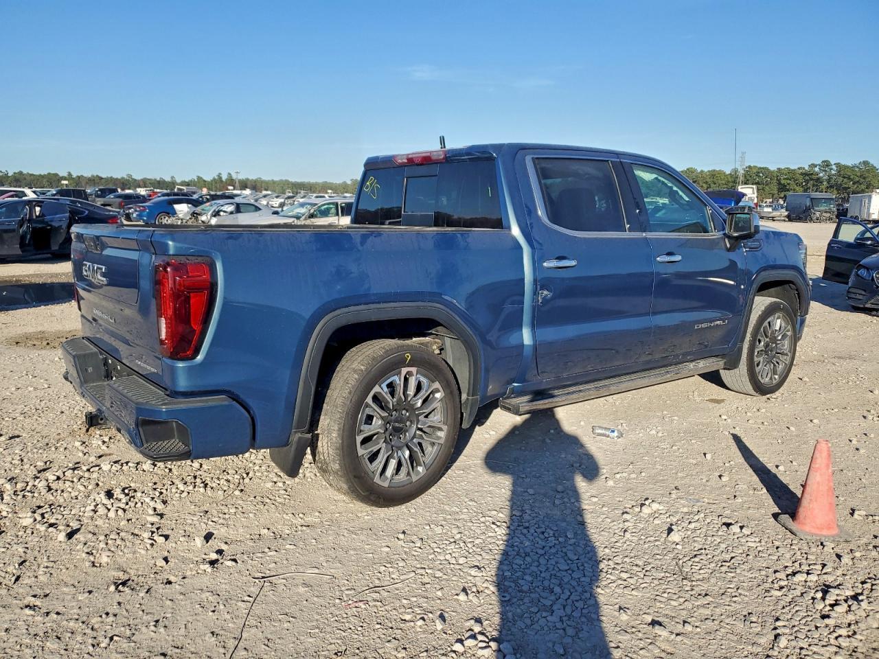 2024 GMC Sierra K1500 Denali Ultimate - zdjęcie 3