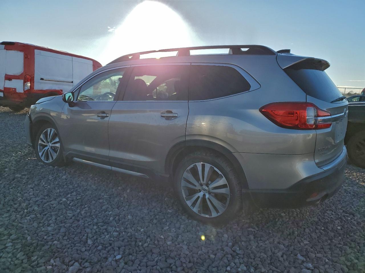 2019 Subaru Ascent Limited - zdjęcie 2