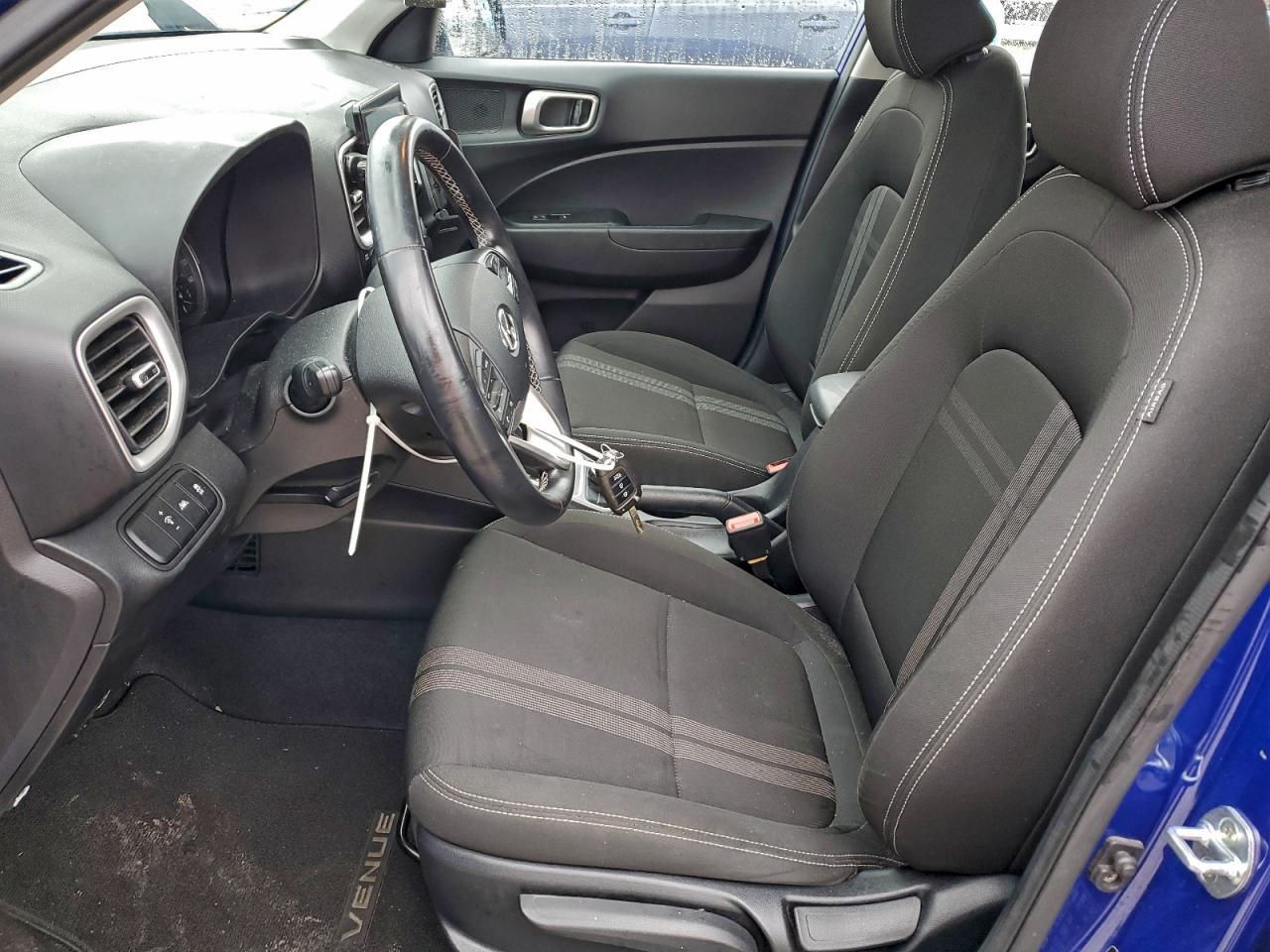 2022 Hyundai Venue Sel - zdjęcie 7