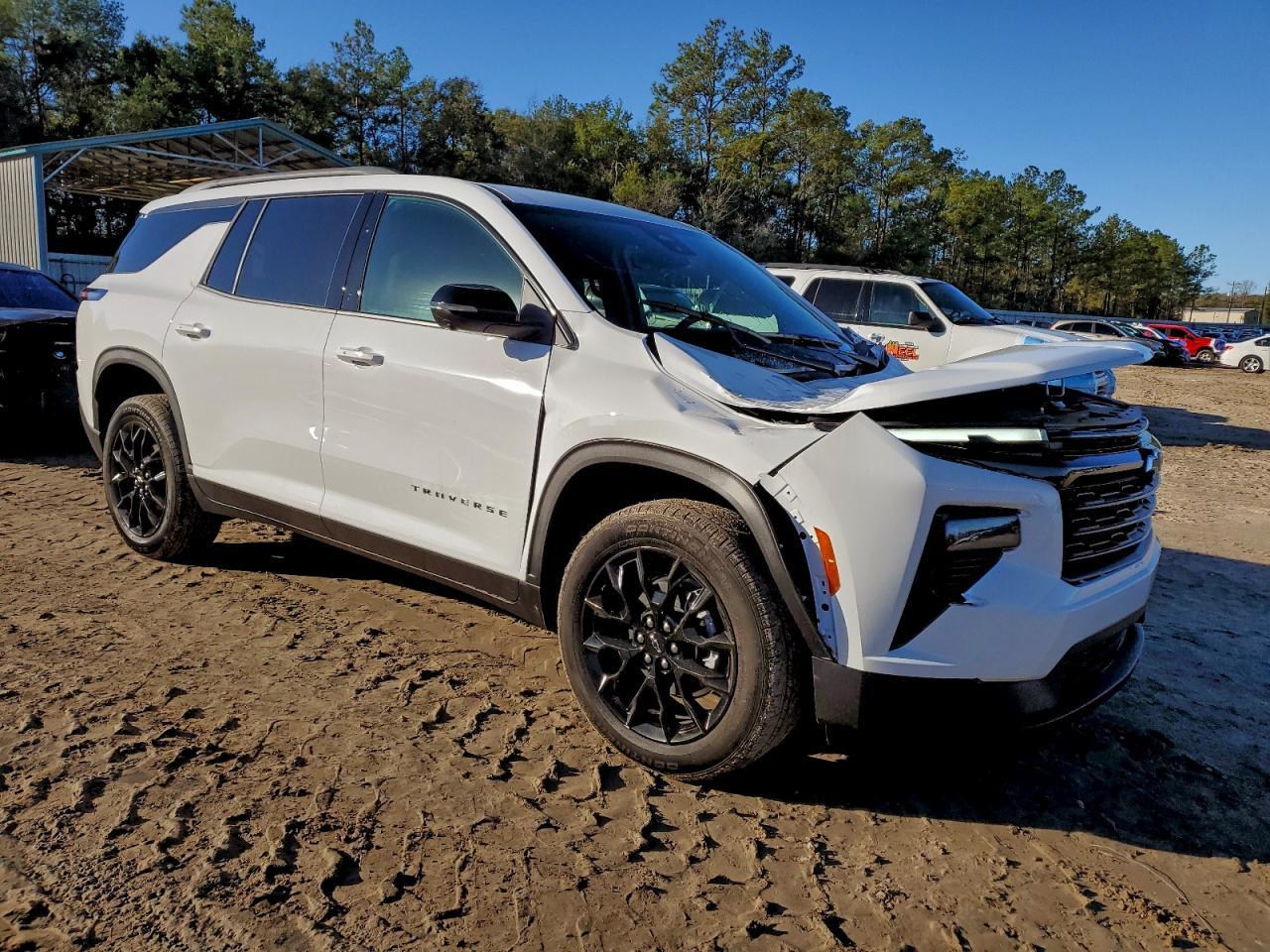 2026 Chevrolet Traverse Lt - zdjęcie 4