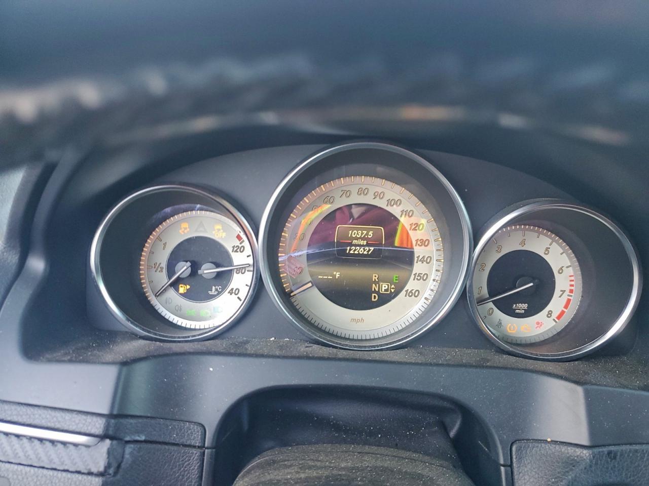 2014 Mercedes-Benz E 350 4Matic - zdjęcie 9