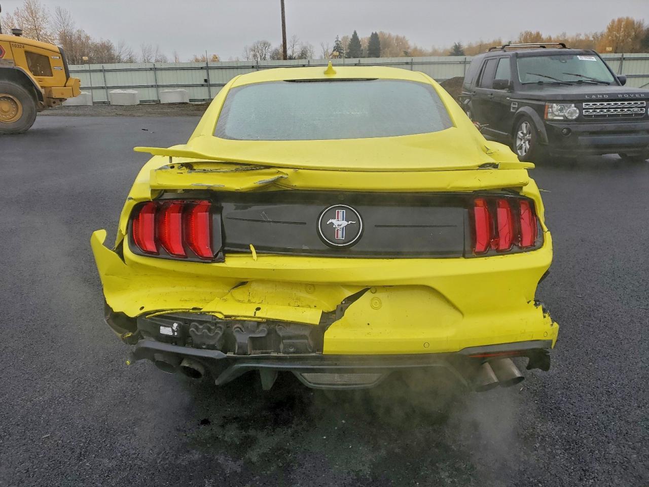 2021 Ford Mustang - zdjęcie 6