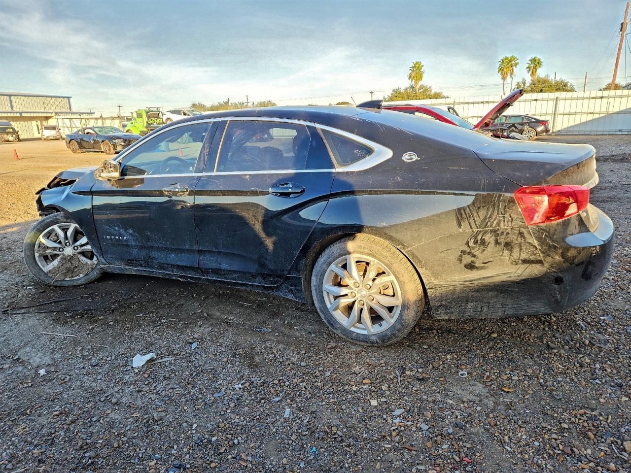 2020 Chevrolet Impala Lt - zdjęcie 2