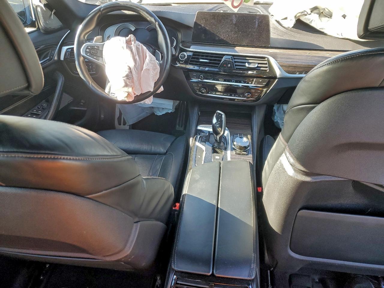 2018 BMW M550Xi - zdjęcie 8