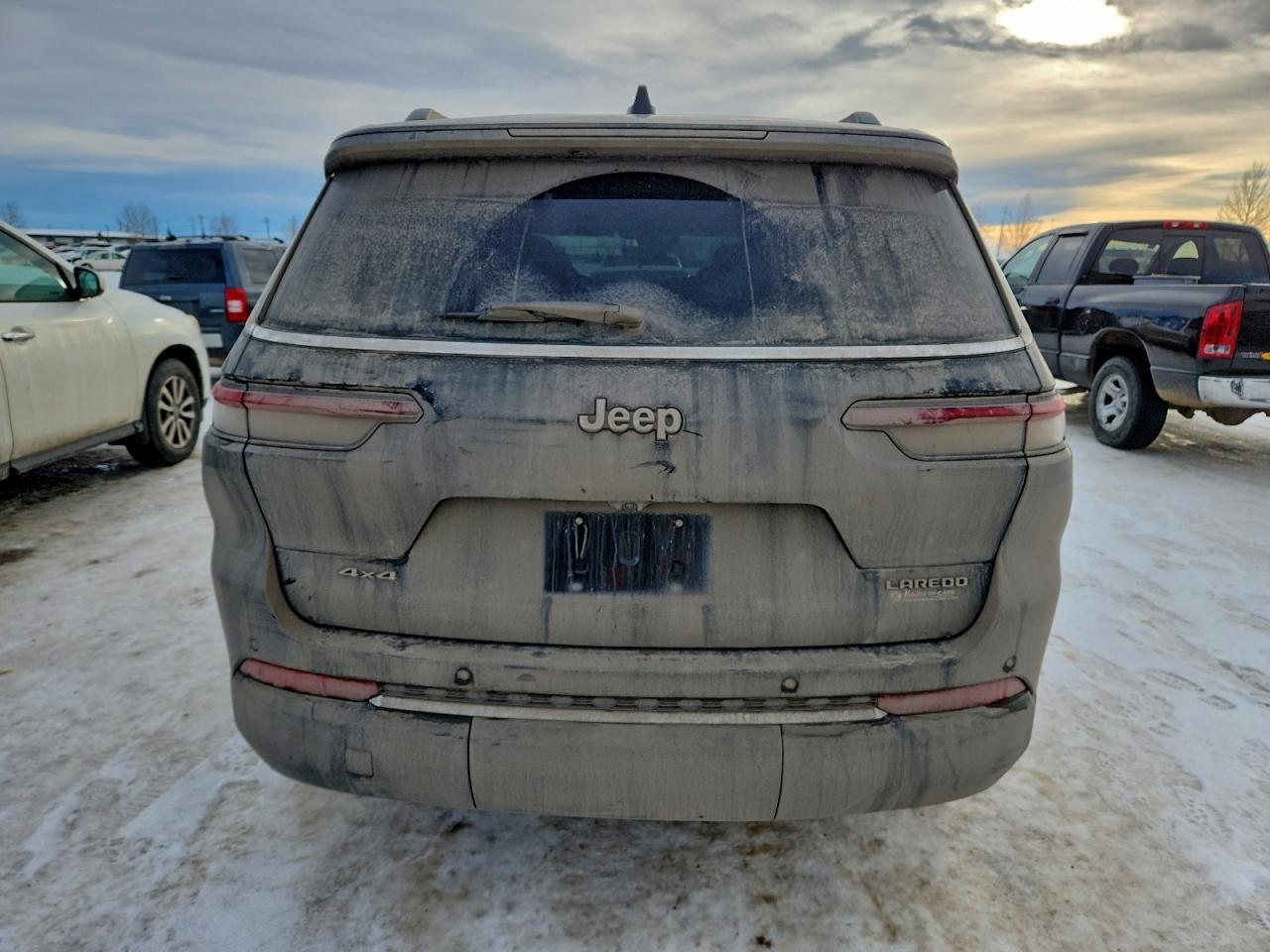 2023 Jeep Grand Cherokee L Laredo - zdjęcie 6