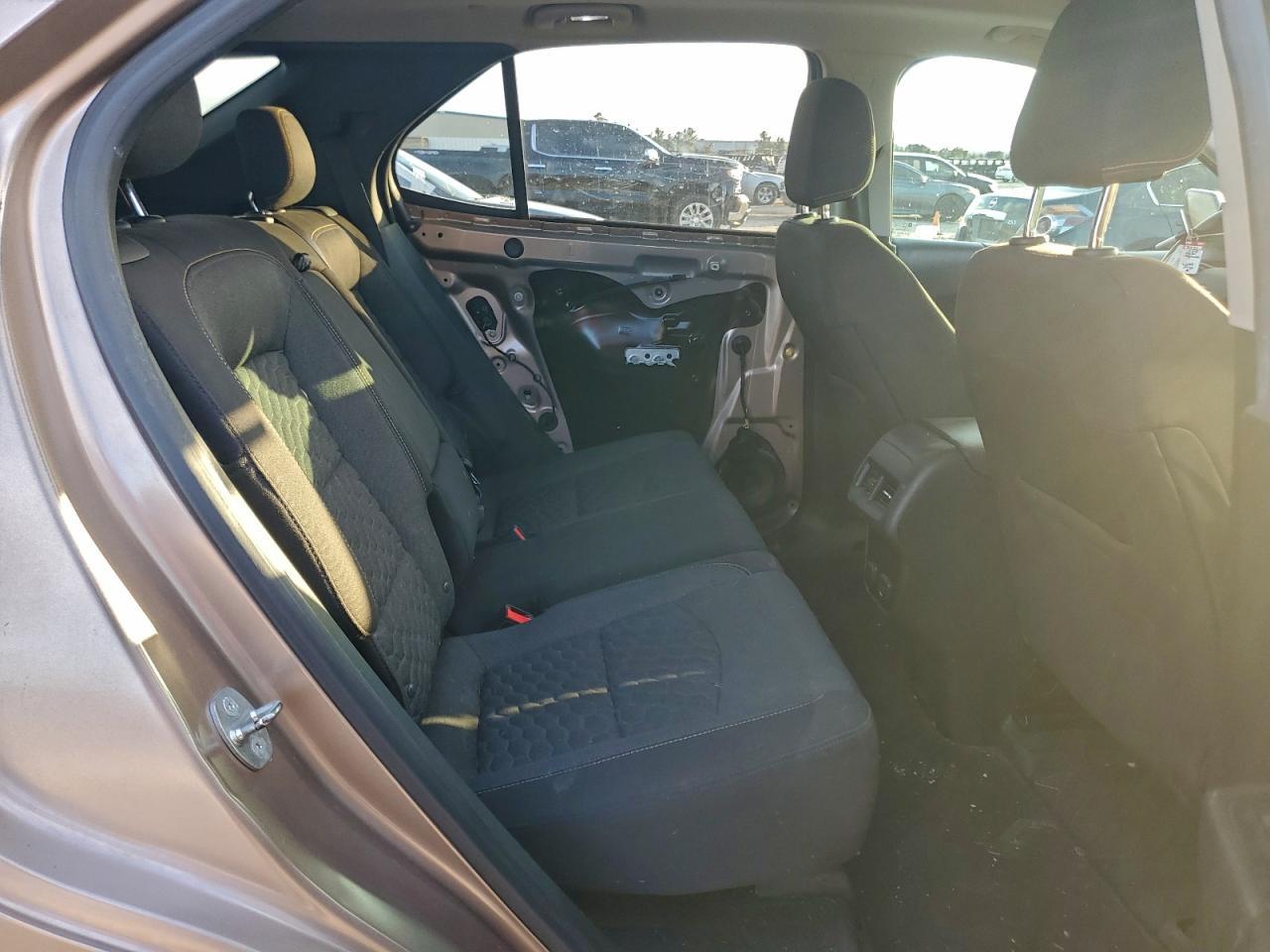 2018 Chevrolet Equinox Lt - zdjęcie 11