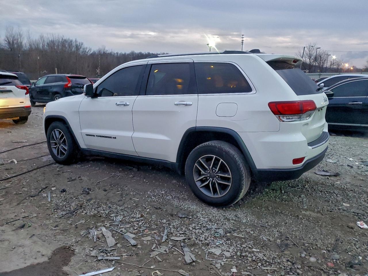 2022 Jeep Grand Cherokee Limited - zdjęcie 2