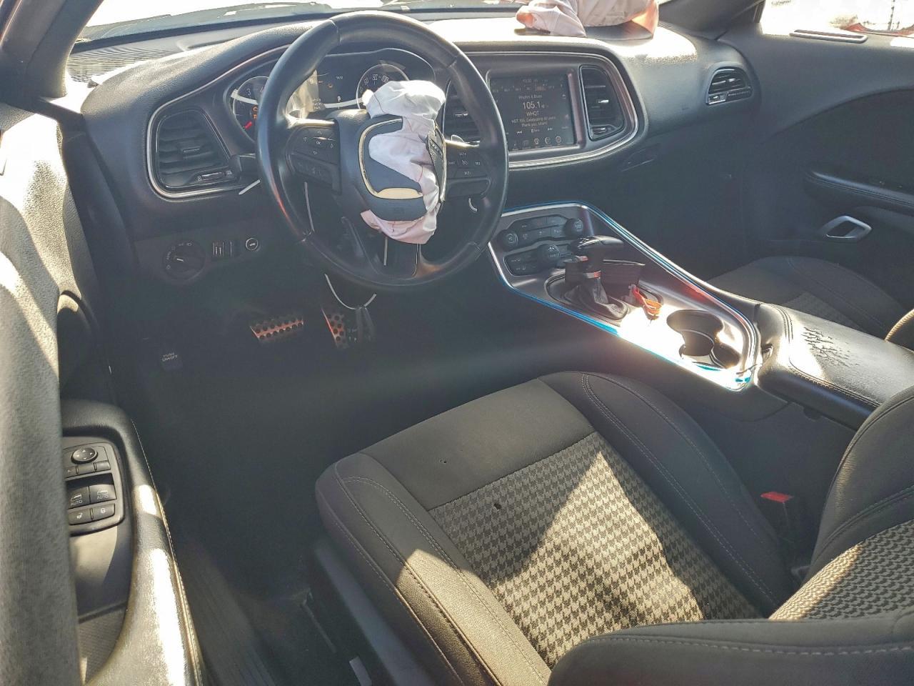 2016 Dodge Challenger Sxt - zdjęcie 8