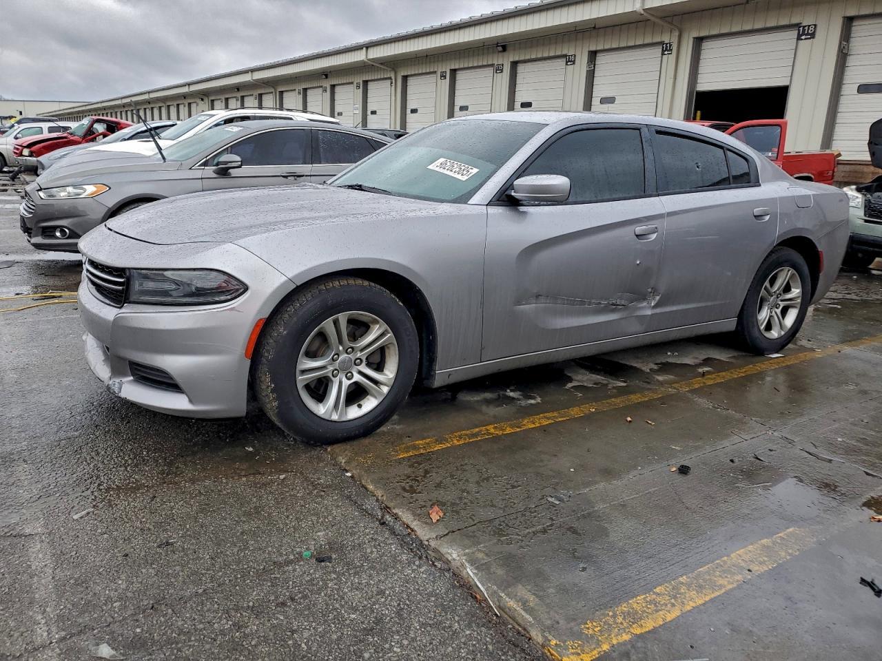 2015 Dodge Charger Se - zdjęcie główne