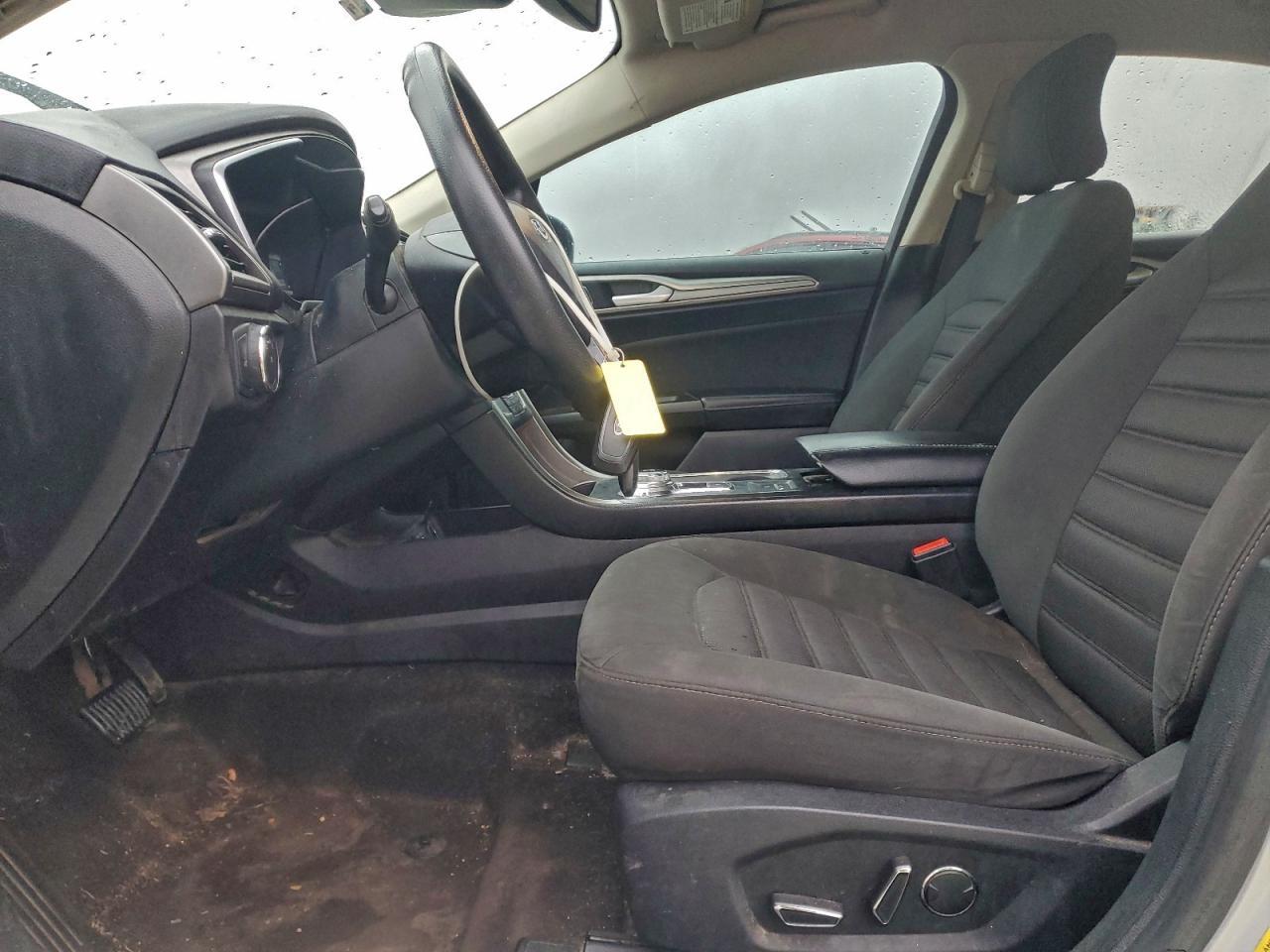 2019 Ford Fusion - zdjęcie 7