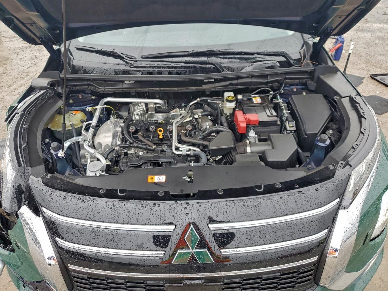 2025 Mitsubishi Outlander Se - zdjęcie 12