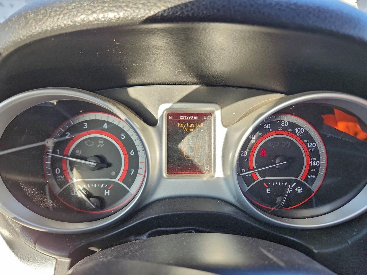 2014 Dodge Journey R/T - zdjęcie 9