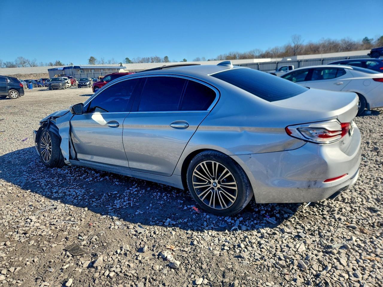 BMW Seria 5 - zdjęcie 2