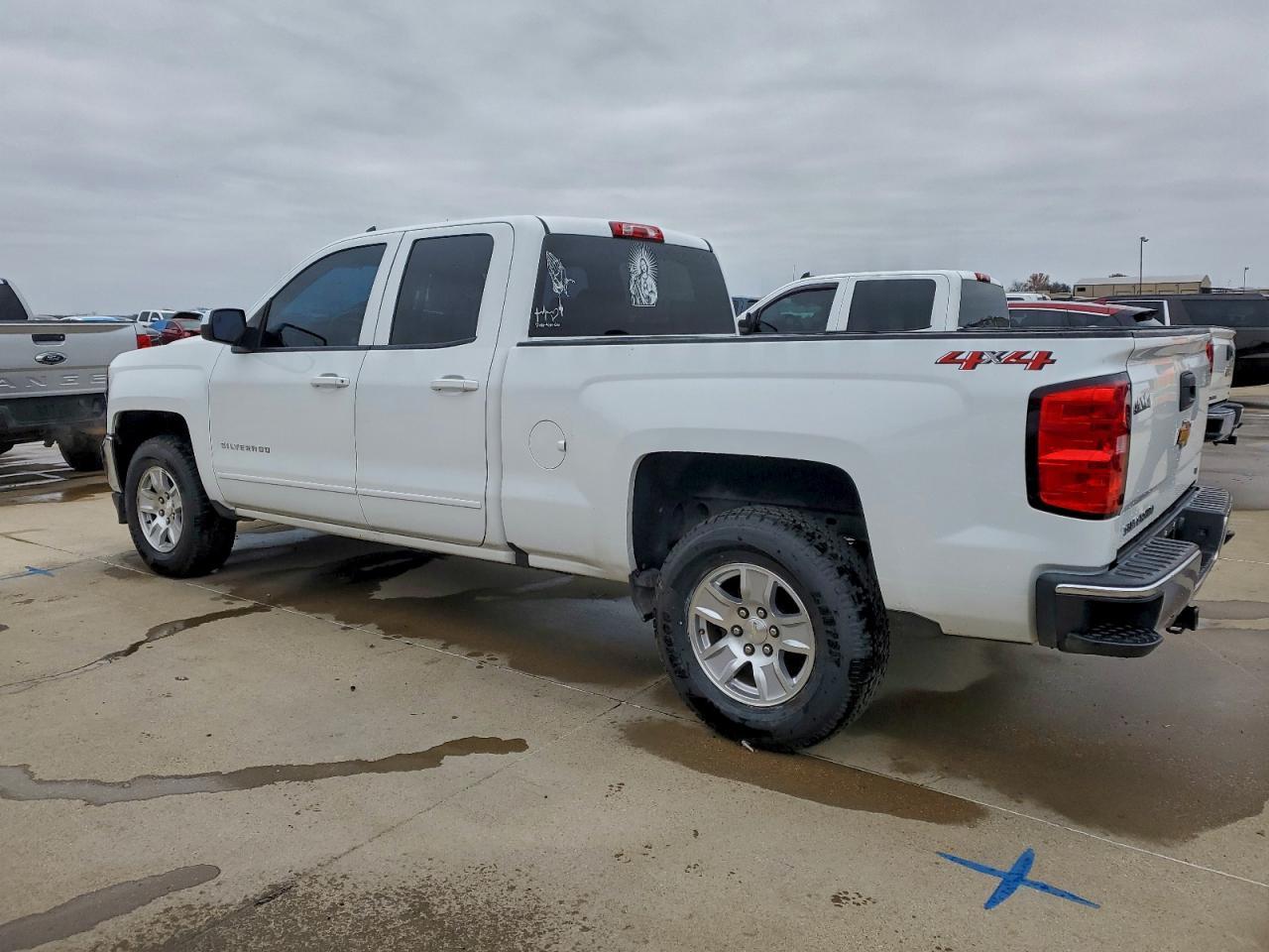 2018 Chevrolet Silverado K1500 Lt - zdjęcie 2